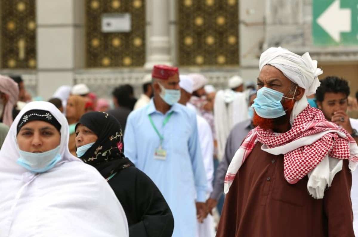 Saudi Arabia Calls for Pilgrims’ Patience over Hajj Contracts