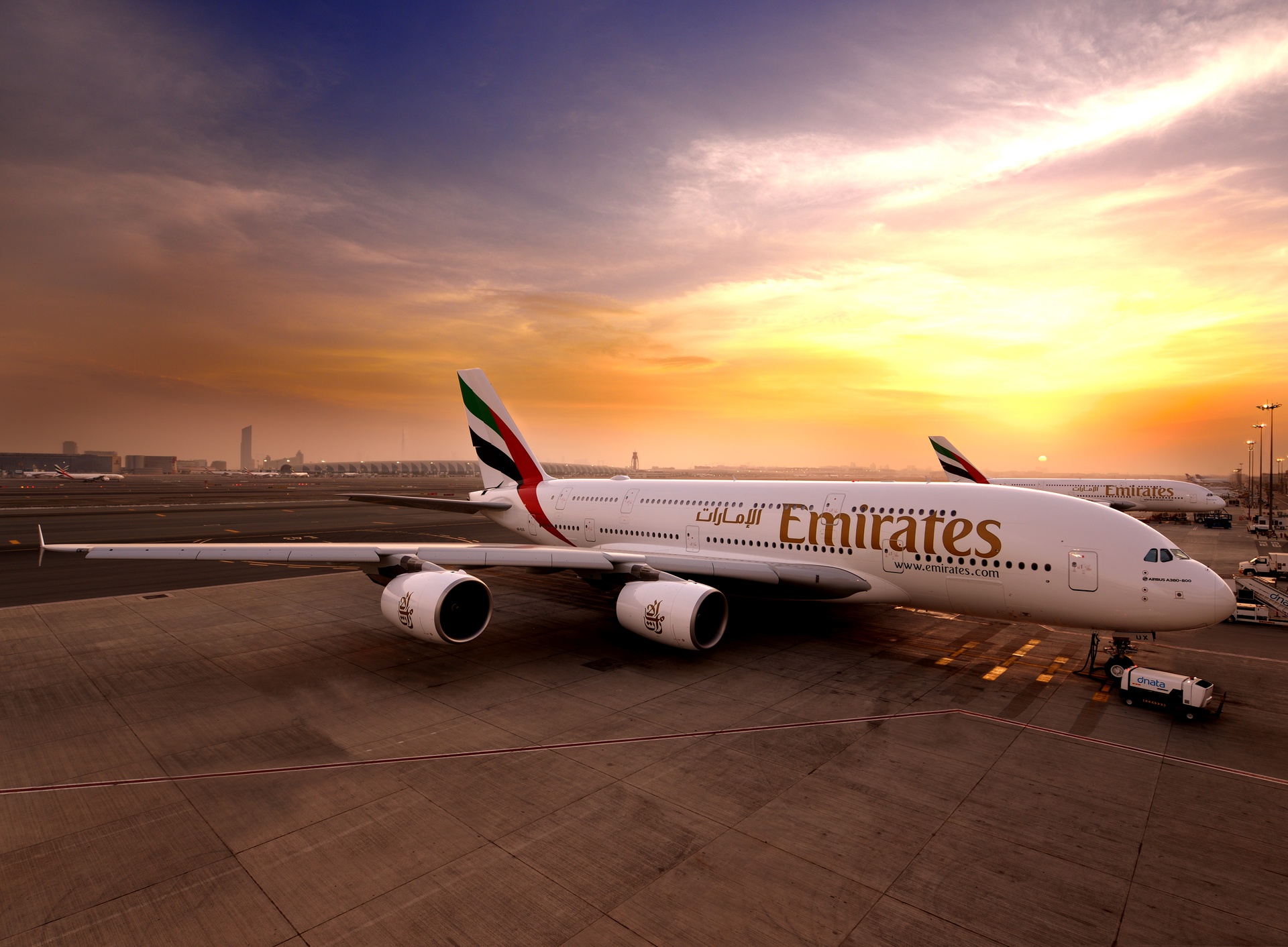 Emirates Predicts Tough Recovery as Airlines Struggle